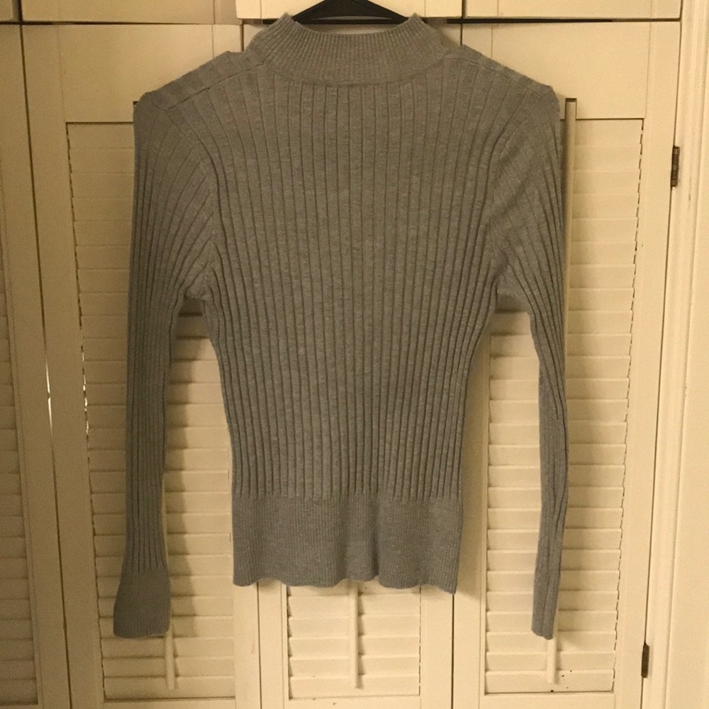Tight turtle neck long sleeve top